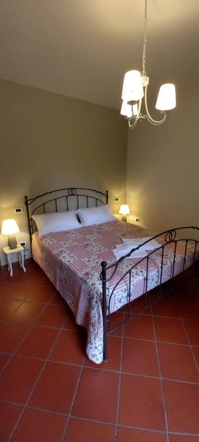 Villa Bagnole B&B - Holiday Apartments Lonato Buitenkant foto