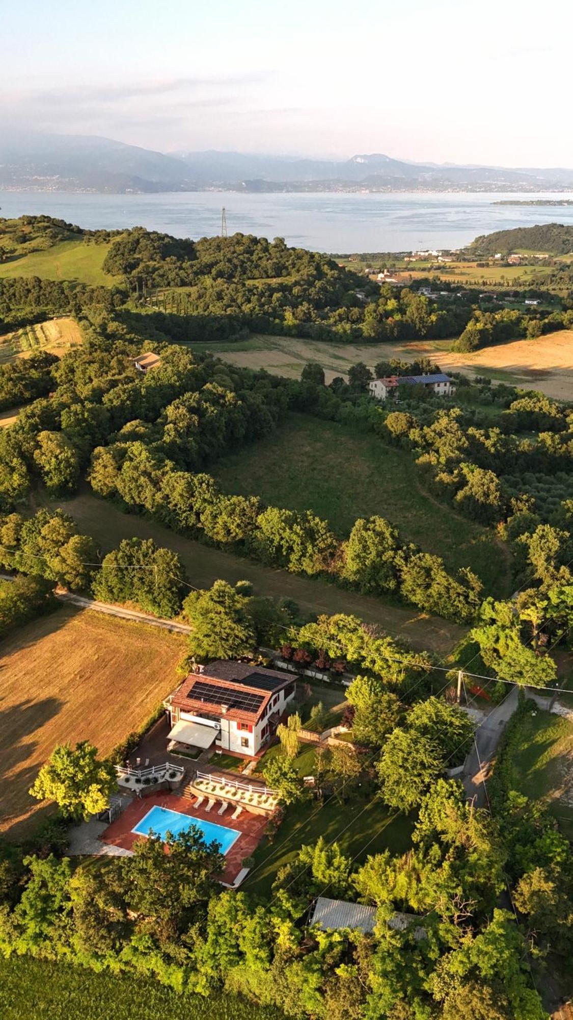 Villa Bagnole B&B - Holiday Apartments Lonato Buitenkant foto